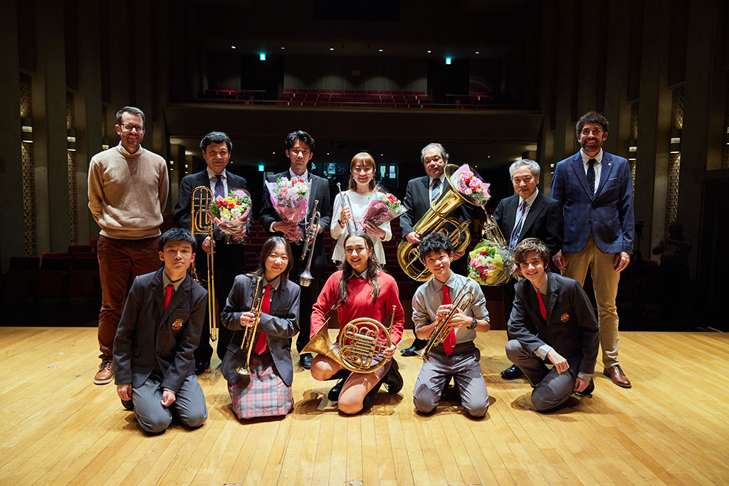 World-Class Musicians Perform for Saint Maur Students